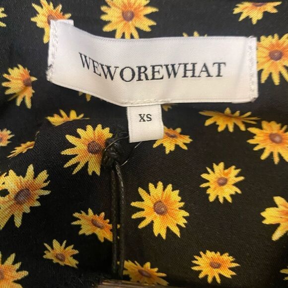 NWT We Wore What Daisy Wrap Dress XS - Picture 8 of 10